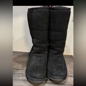 Women's Black Boots